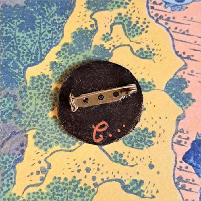 Broche l atelier des cometes 1 arrière